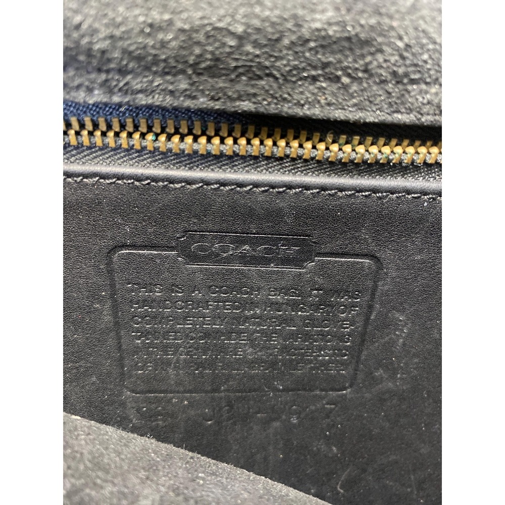 Vintage COACH Willis Black Leather Crossbody Handbag – Classic Turnlock Style - Picture 6 of 17